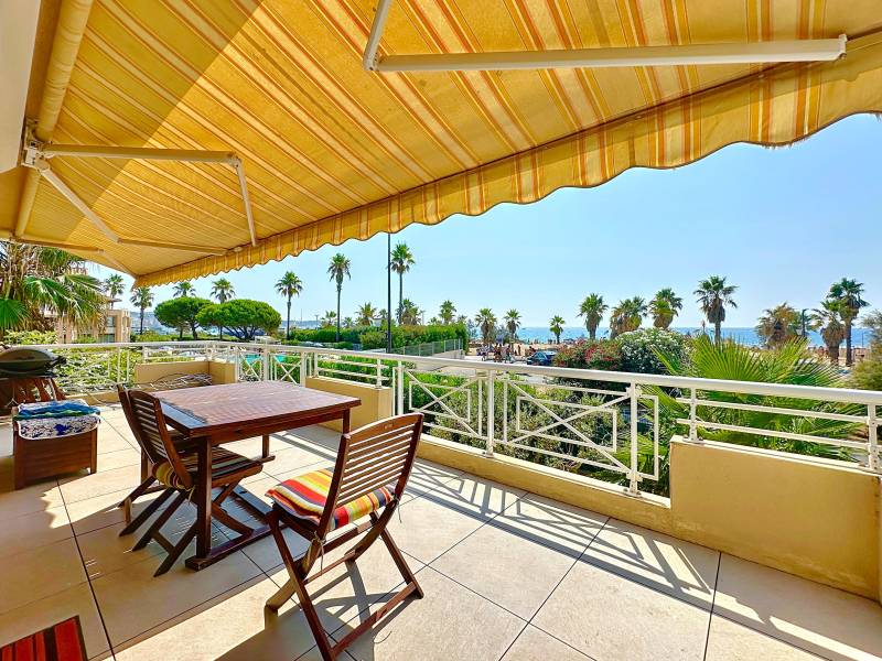 Maison - 243 m² - 9 pièces - Port Fréjus