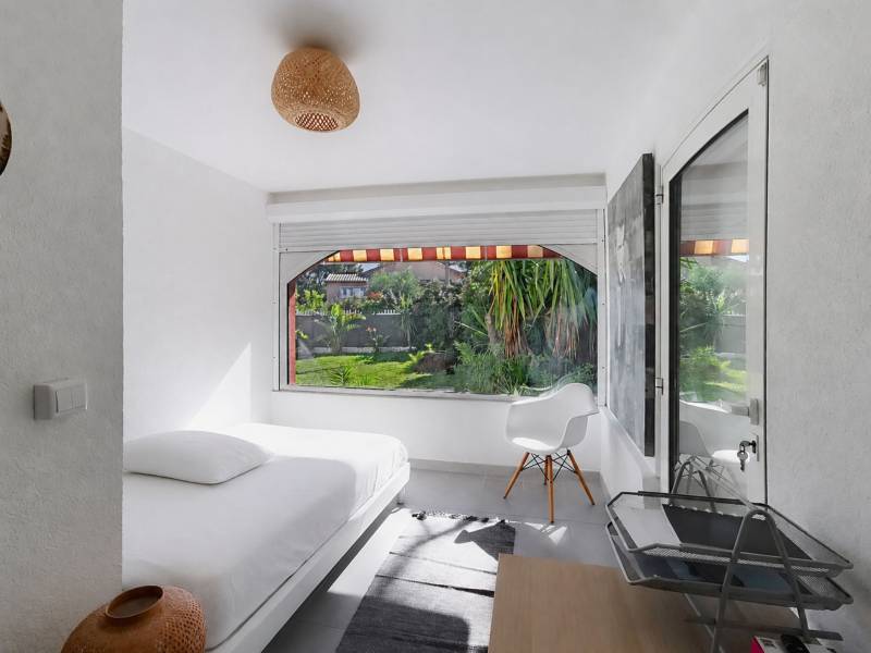 A VENDRE BOULOURIS VILLA 7 PIECES DE 155M² AVEC 5 CHAMBRES SUR 725M² DE TERRAIN