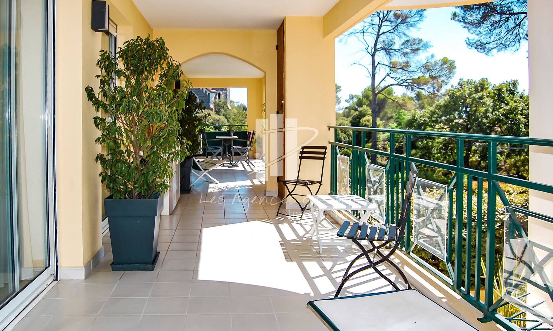 APPARTEMENT A VENDRE SAINT RAPHAEL 3 PIECES AU CALME
