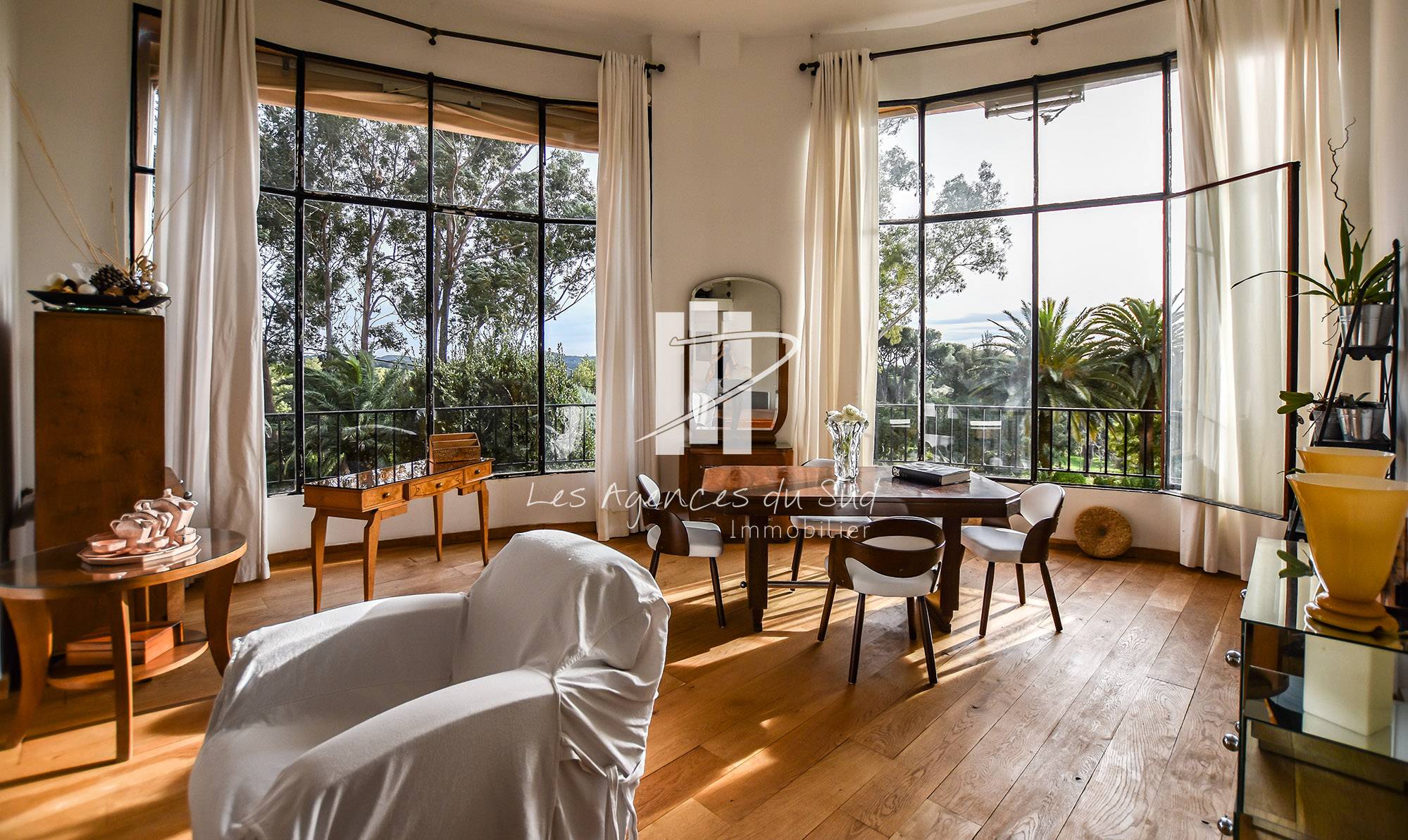 LOFT 3 PIECES A VENDRE DANS RESIDENCE DE STANDING A SAINT RAPHAEL