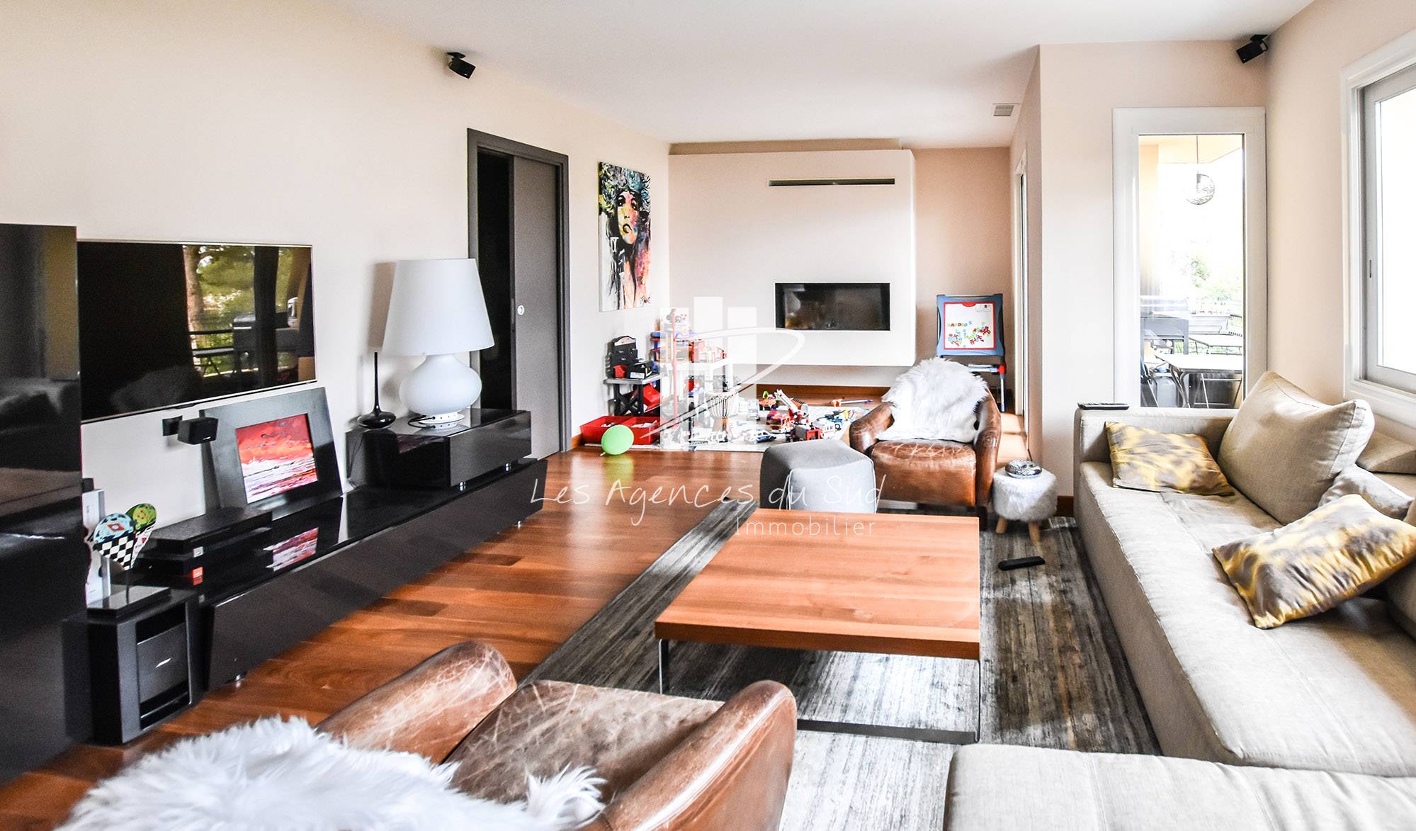 A VENDRE APPARTEMENT HAUT DE GAMME SAINT RAPHAEL