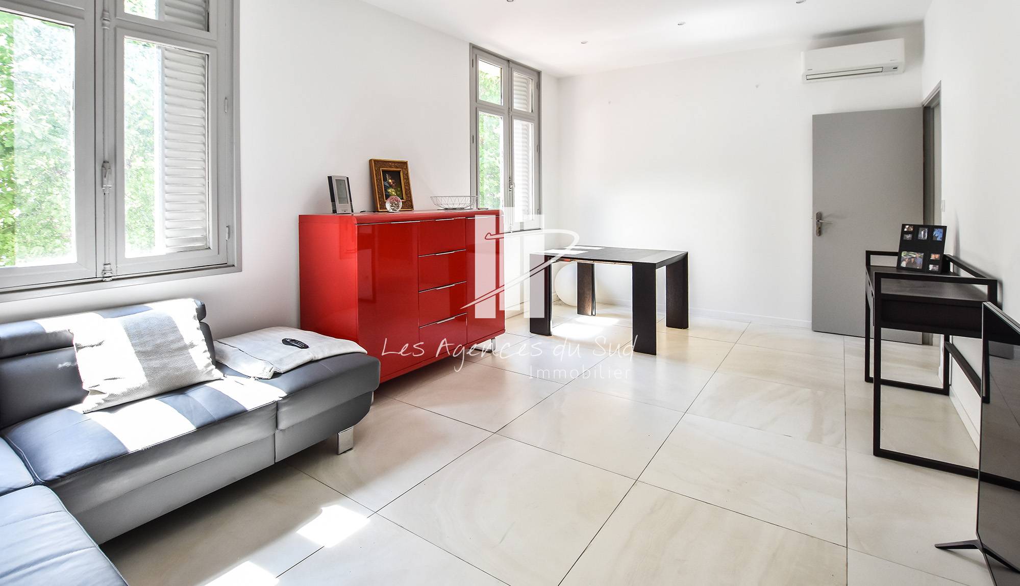 APPARTEMENT T2 A VENDRE CENTRE VILLE SAINT RAPHAEL