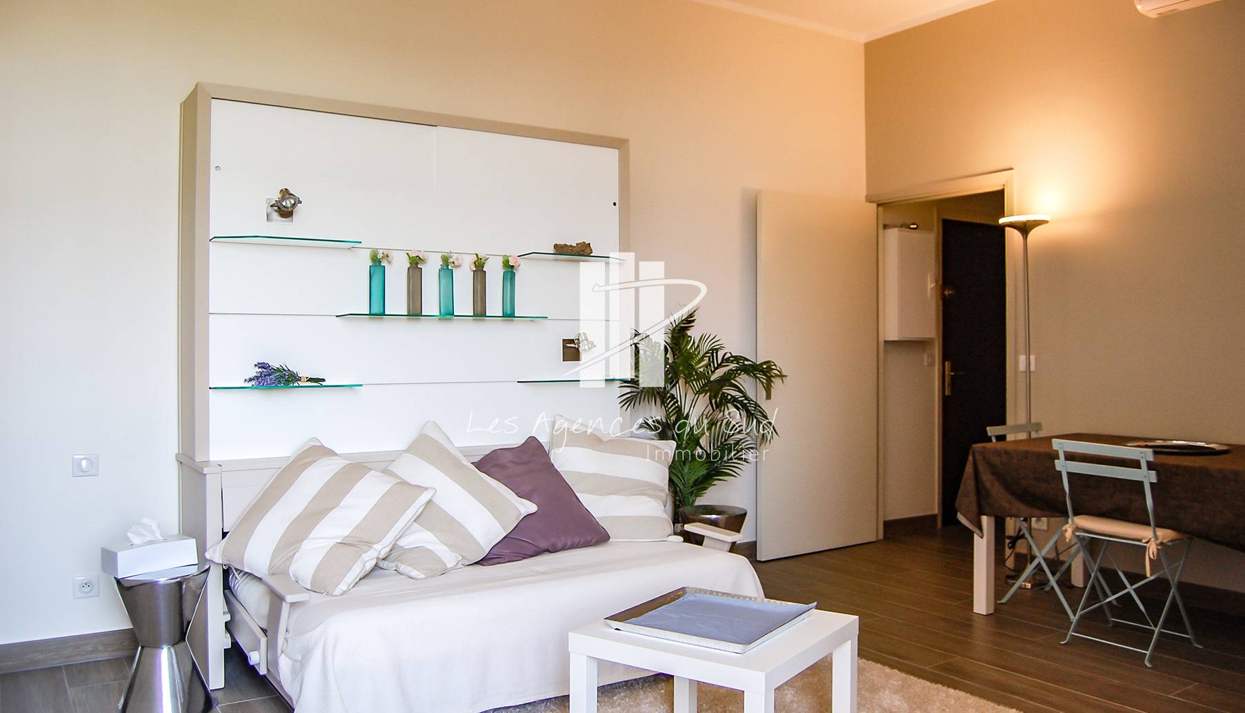 APPARTEMENT 2 PIECES A VENDRE GOLF DE VALESCURE ST RAPHAEL