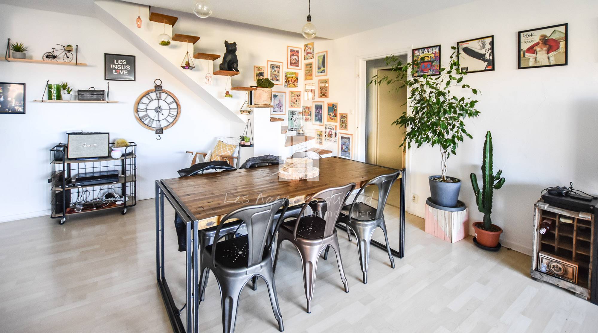 A VENDRE APPARTEMENT EN DUPLEX DE 5 PIECES A FREJUS VUE DEDAGEE