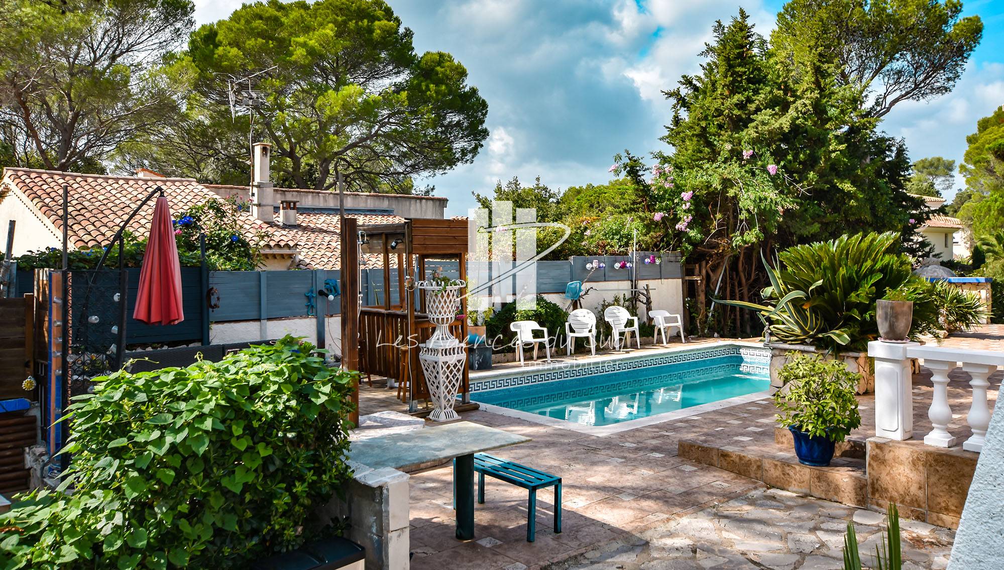 A VENDRE MAISON PROVENCALE 5 PIECES PISCINE VALESCURE ST RAPHAEL