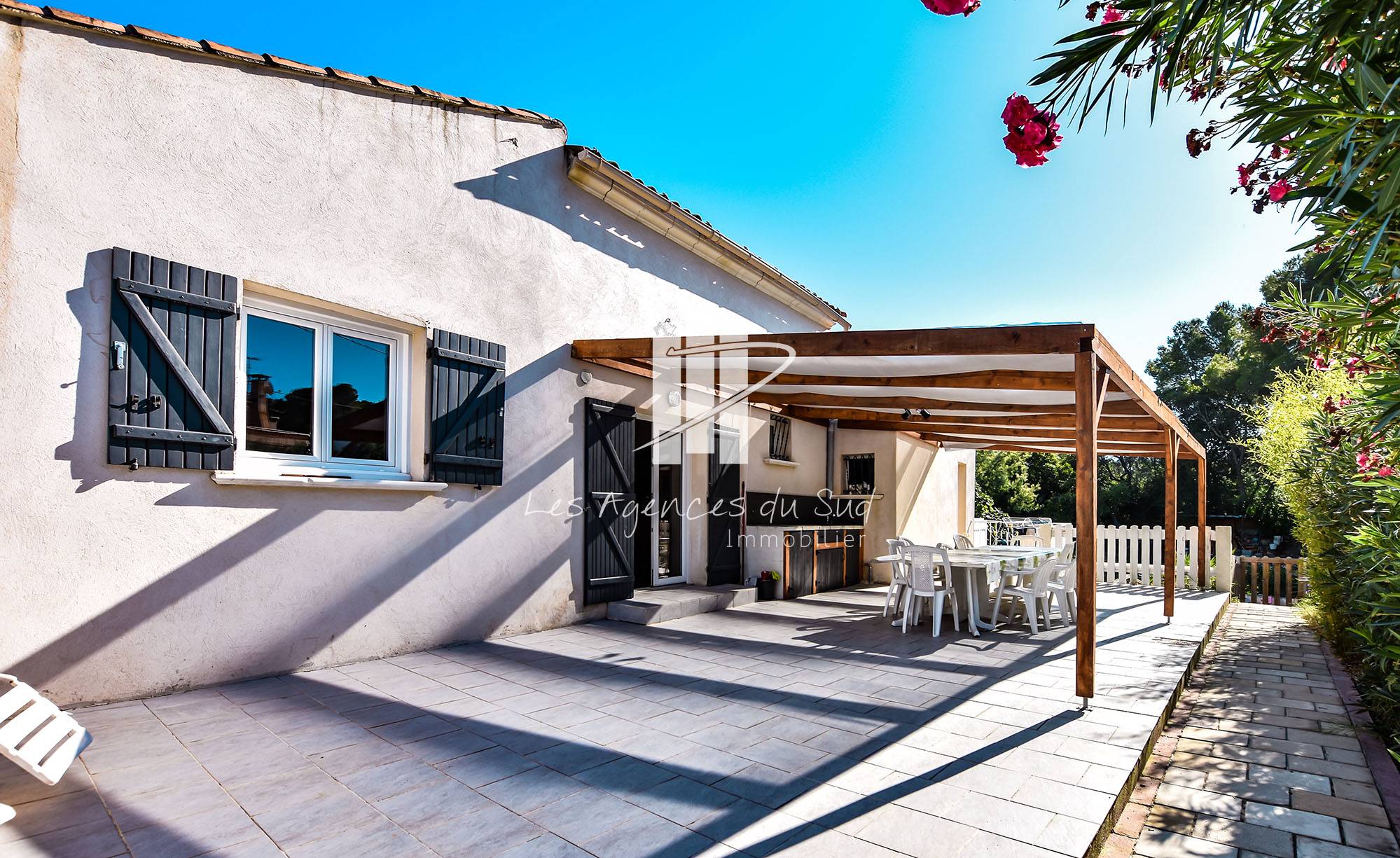 a vendre maison proche bord de mer st raphael