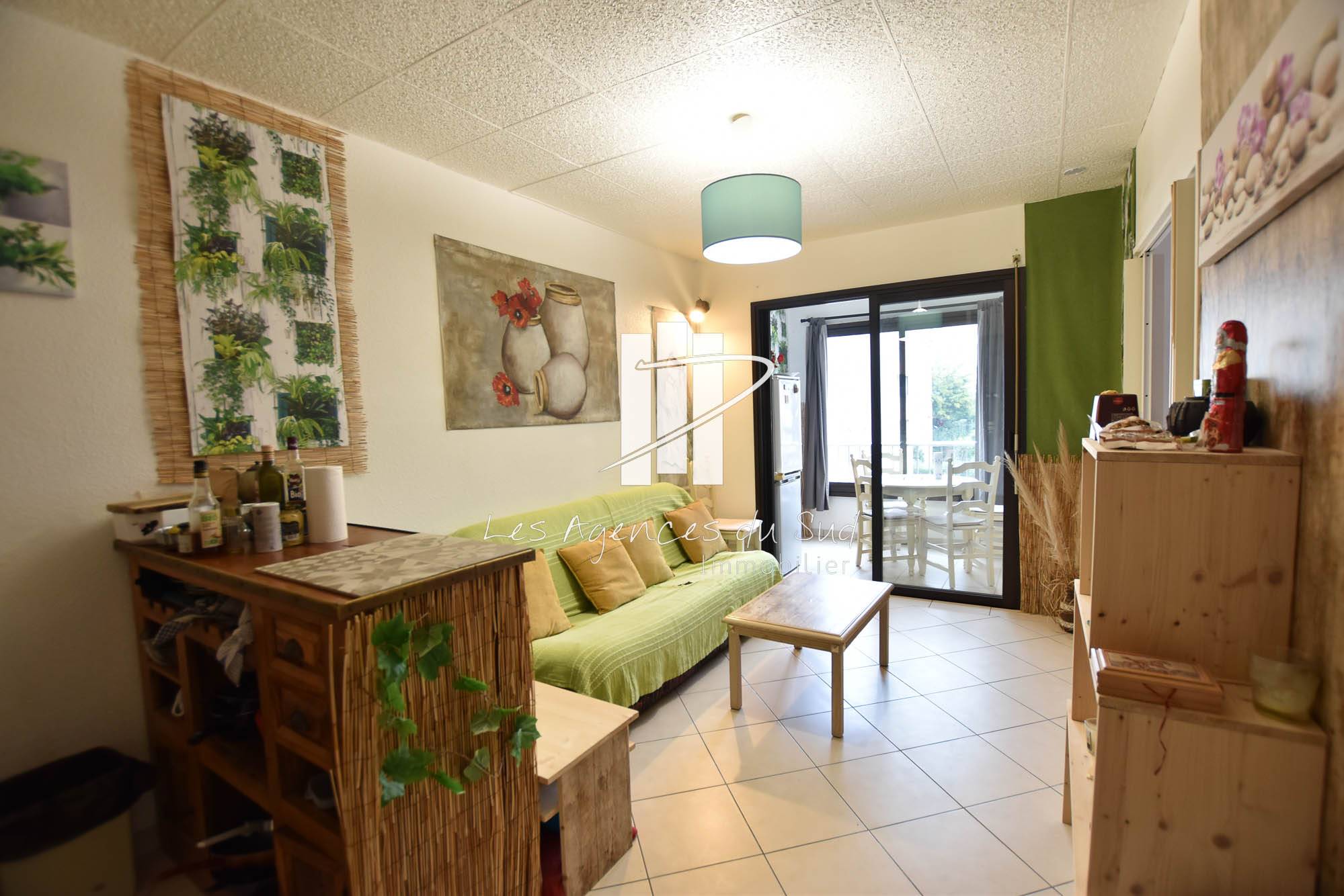 APPARTEMENT 2 PIECES AVEC TERRASSE EN VENTE A FREJUS PROCHE CENTRE VILLE