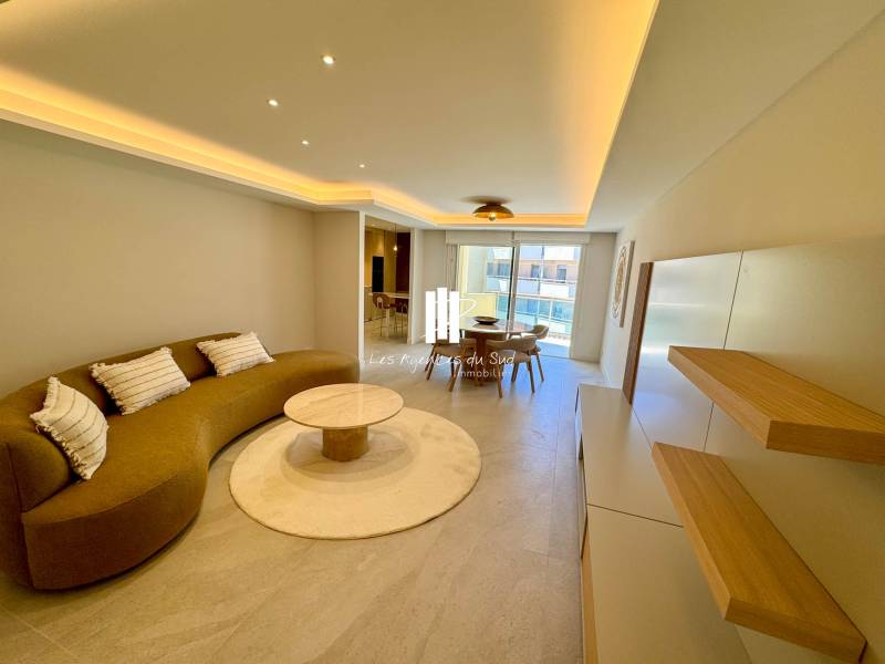 A VENDRE 3 PIÈCES 87 M² TRIANGLE D'OR APPARTEMENT COUP DE COEUR