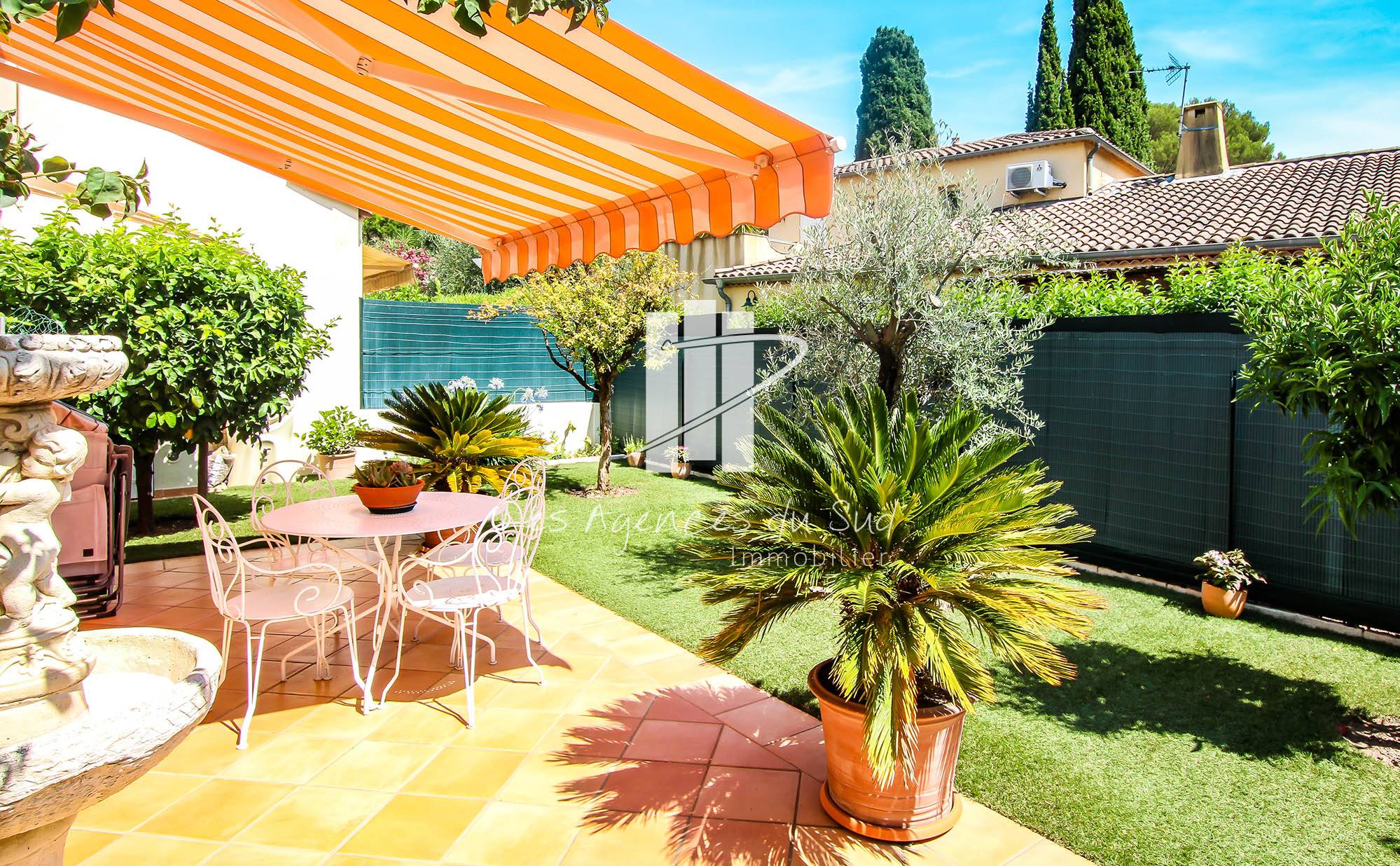 A VENDRE MAISON 4 PIECES JARDIN BOULOURIS BORD DE MER