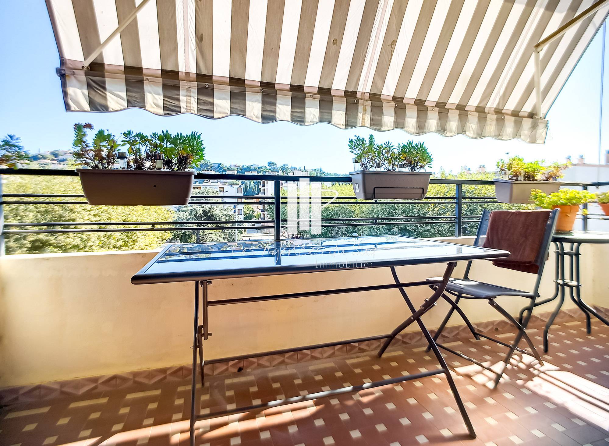 3 PIÈCES 65 M² APPARTEMENT 2/3 PIECES