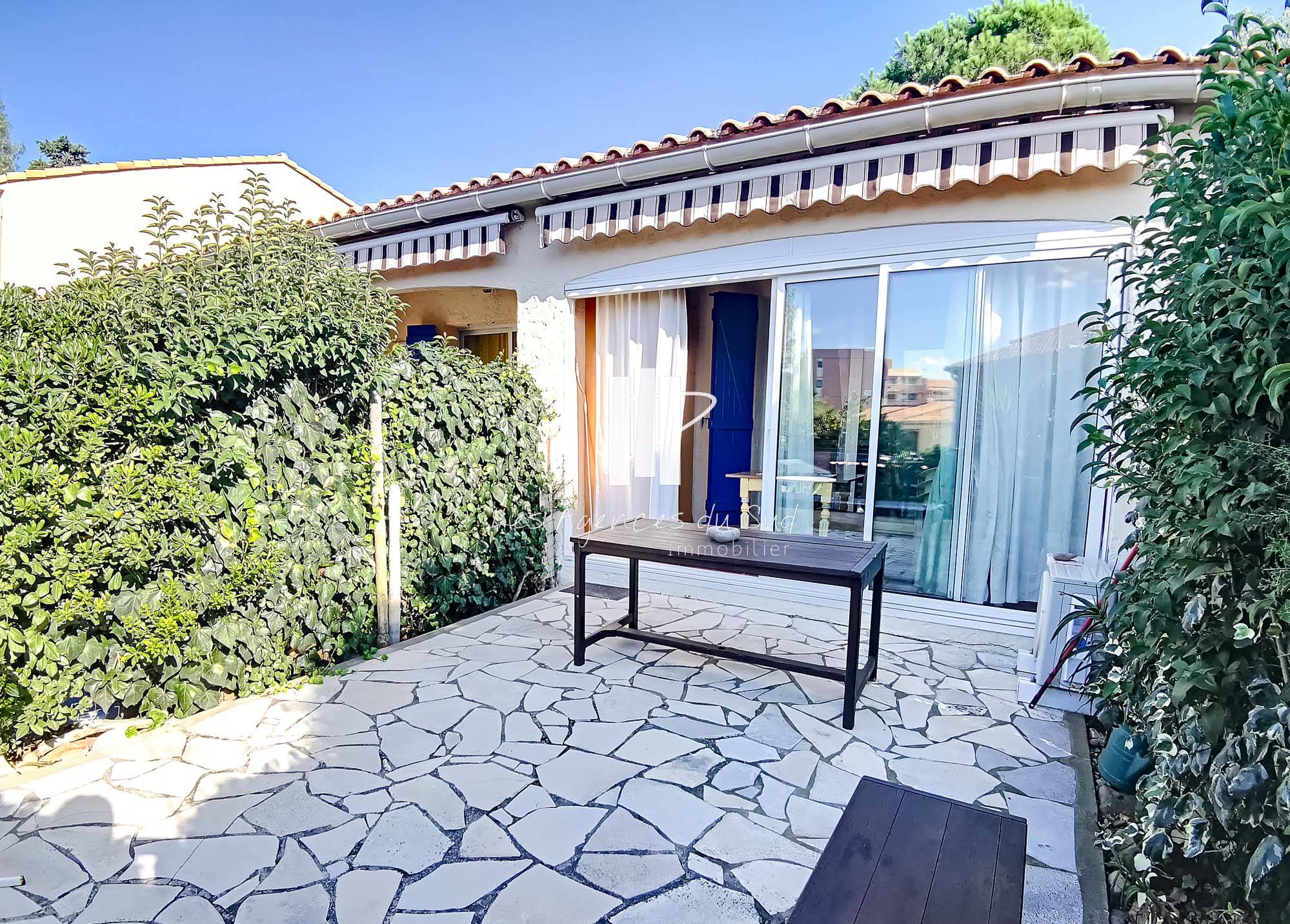 A VENDRE APPARTEMENT MAISON 3 PIÈCES 45 M²  SANTA LUCIA - SAINT RAPHAEL