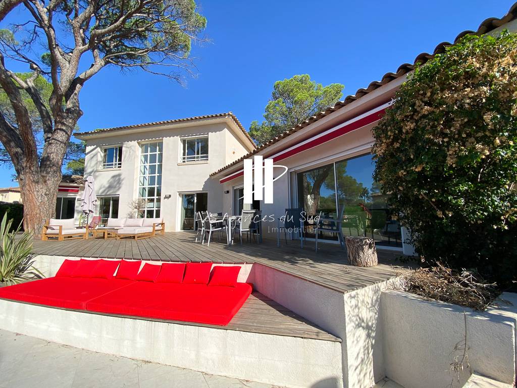 6 PIÈCES 200 M² 1260 M² VILLA DE CHARME - VALESCURE