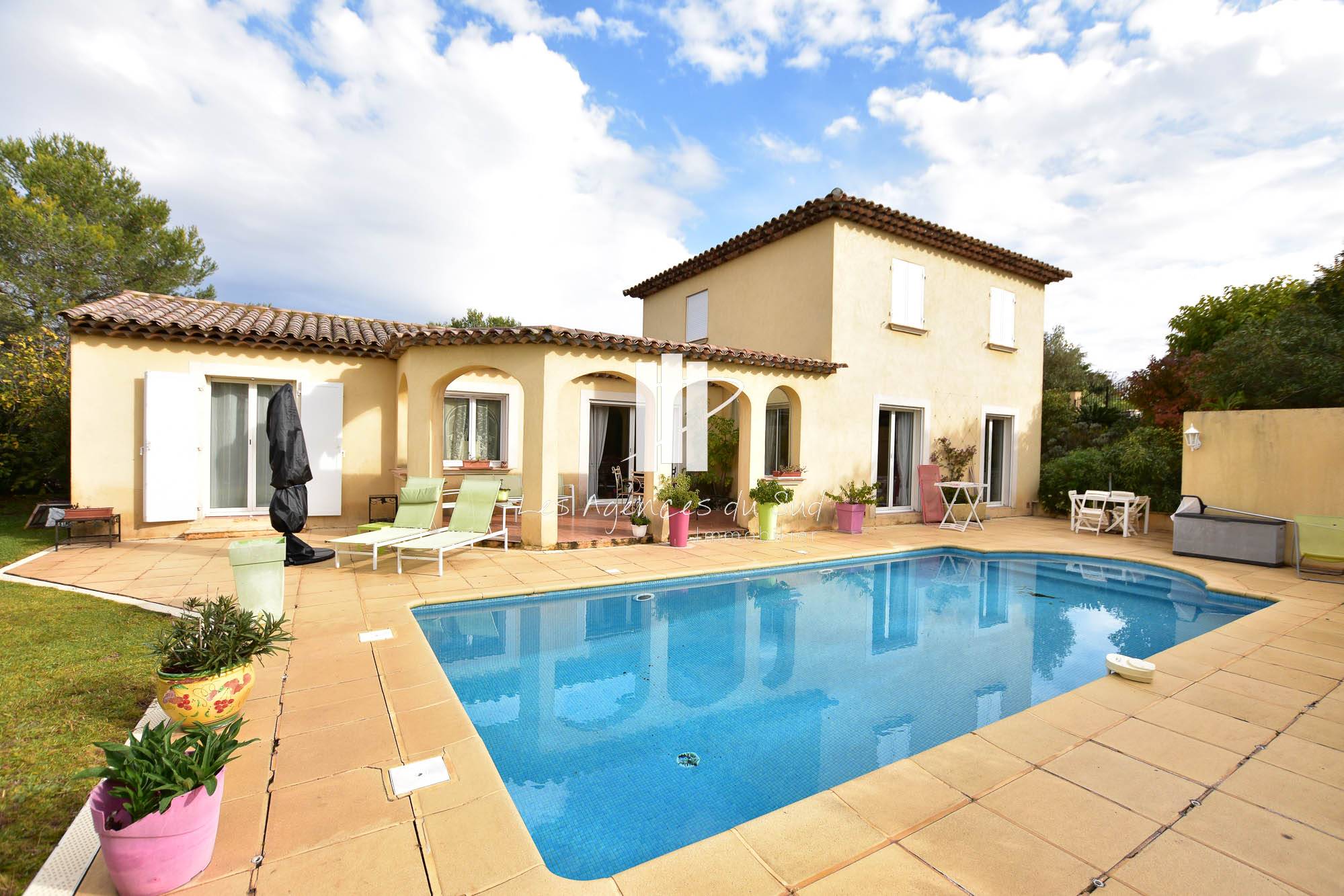 6 PIÈCES 137 M² 1100 M²  VILLA 6 PIÈCES 137 M² AVEC TERRAIN DE 1 100M²