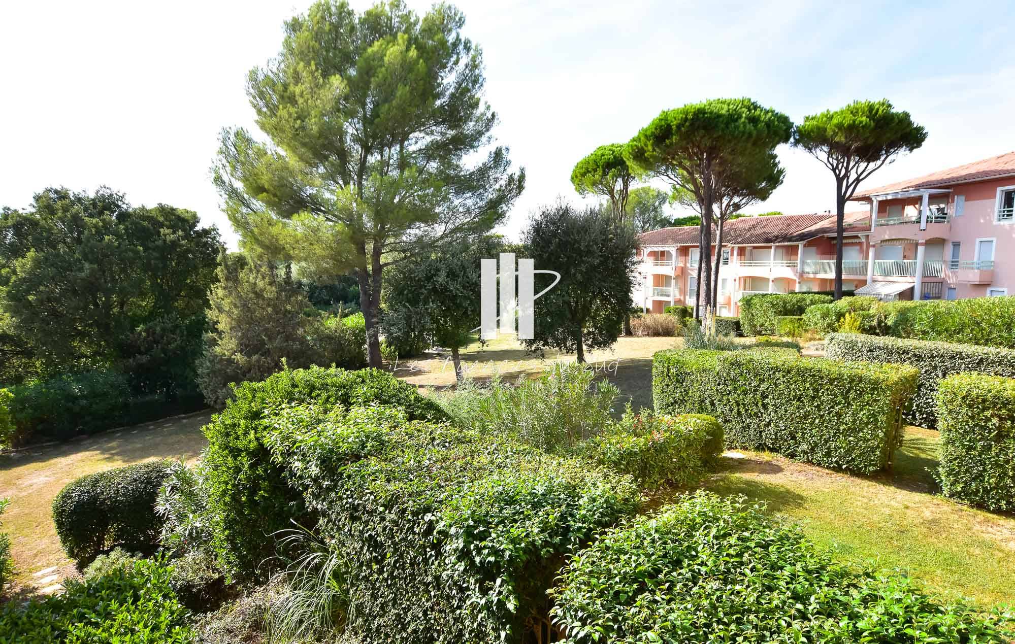 A VENDRE 3 PIÈCES 59 M²  3 PIÈCES PROCHE DES GOLFS DE VALESCURE