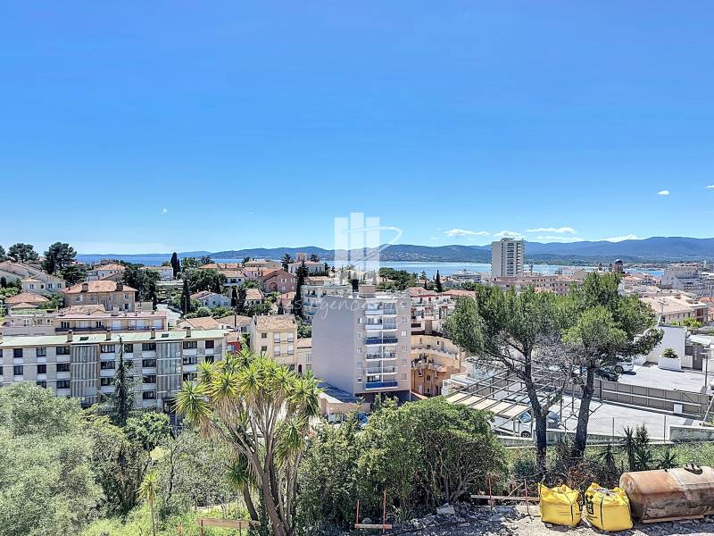 7 PIÈCES 200 M² 1170 M² MAISON DE MAÎTRE VUE MER