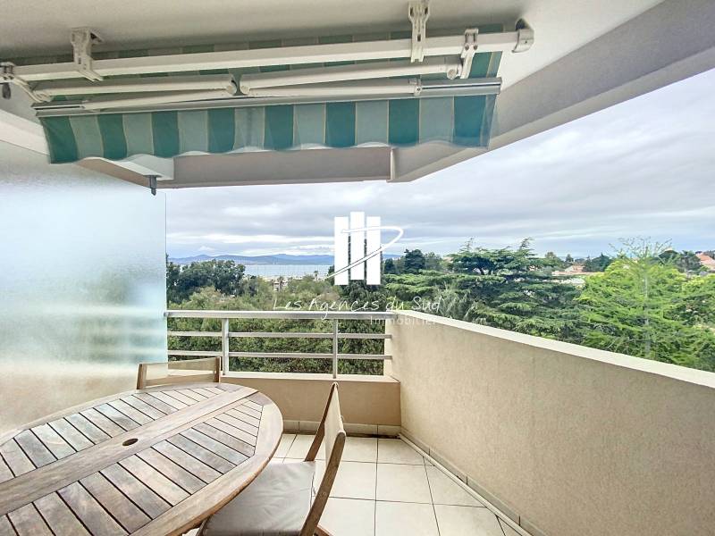 A VENDRE PORT SANTA LUCIA 58 M² APPARTEMENT 3 PIECES