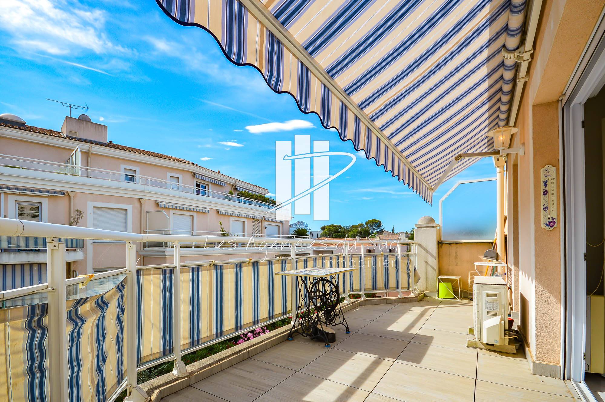appartement saint raphael terrasse