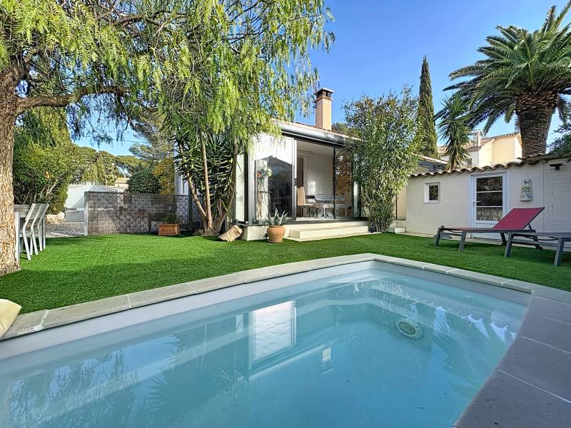 Maison - 75 m² - 4 pièces très rare sur le secteur