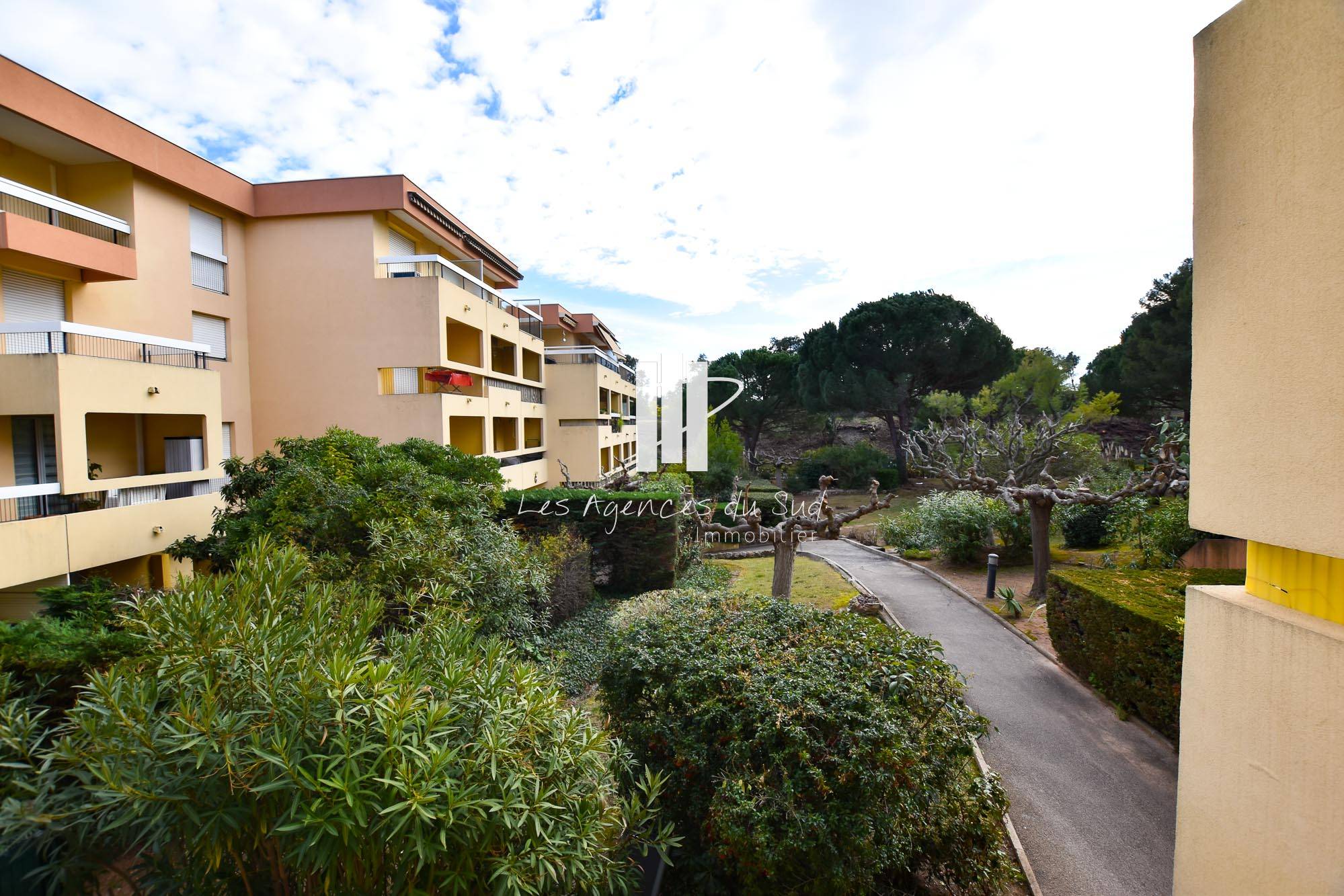 ESTIVALES 2 SAINT RAPHAEL BOULOURIS