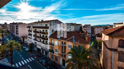 RECHERCHE APPARTEMENT A VENDRE 2 PIECES CENTRE VILLE SAINT RAPHAEL AVEC GARAGE